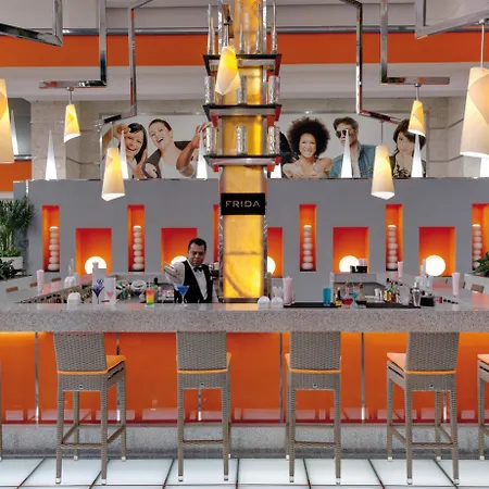 Hotel Riu Caribe-3